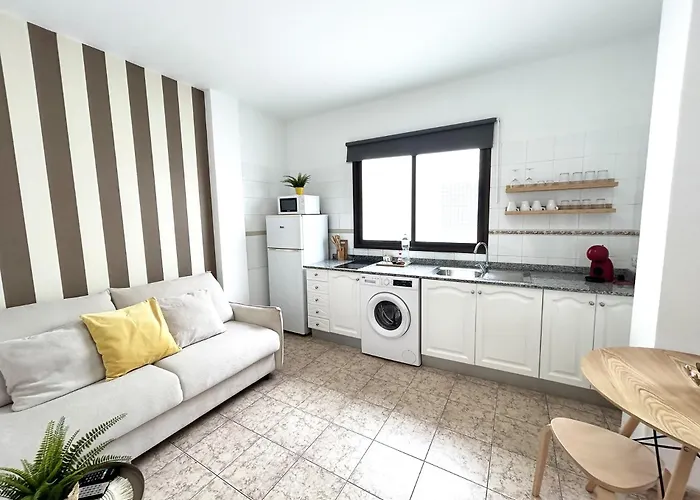 Mahostly Apartamento Comillas Sh