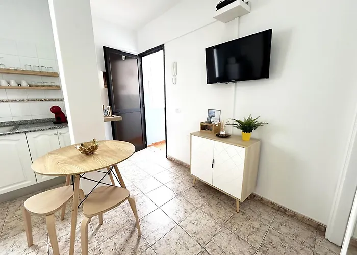 Mahostly Apartamento Comillas Sh